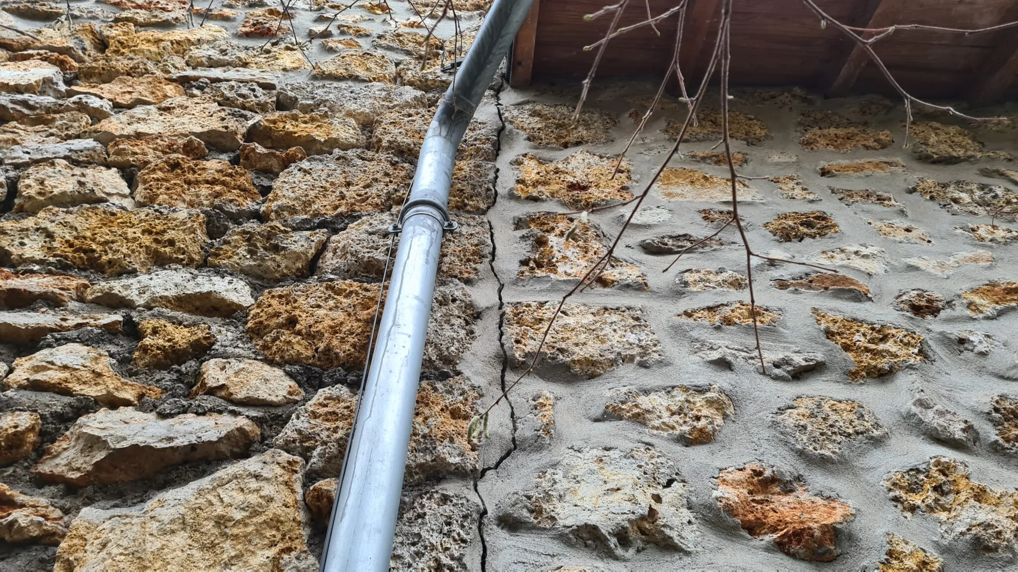 fissure joint dilatation fractionnement maison extension