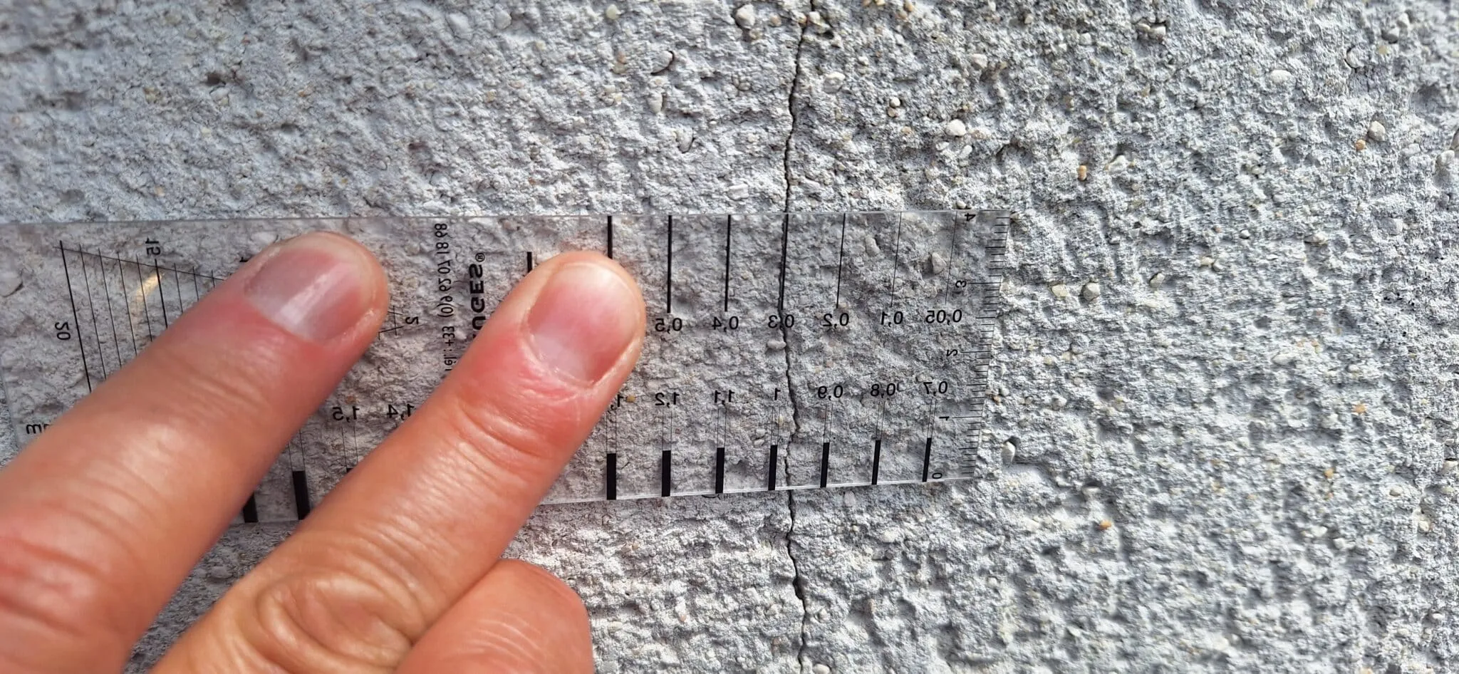 Expertise fissure façade maison sécheresse du 23 juillet 2024 Jura