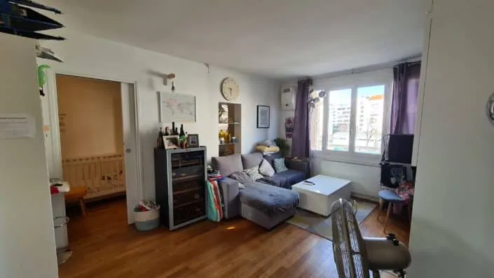 Ventilation mécanique par insufflation contre l’humidité